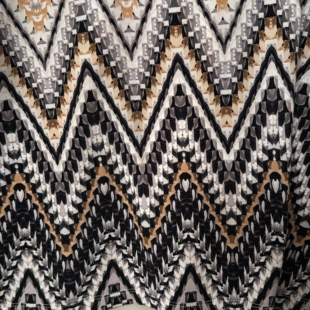 Alfred Dunner Multicolor Chevron Women's Top - Picture 6 of 6